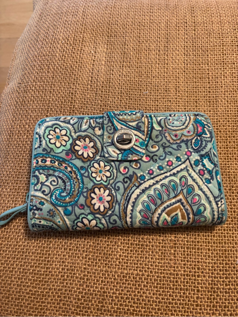 Vera Bradley Daisy Dot Paisley 8 x 4 Zip Around Wallet- Retired- Compartments!
